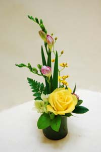 青竹に花。