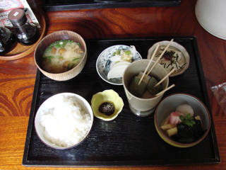 生麩がおいしゅうございました。