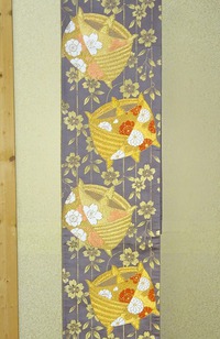 糸巻き文の袋帯