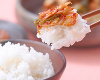 韓流、キムチの食べ方。