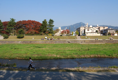 賀茂川・秋の景色