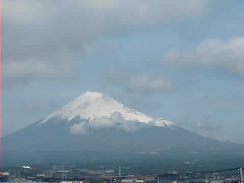 煙突より高い富士山