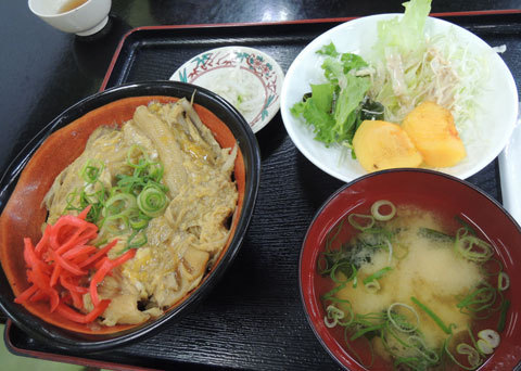 奈良県中央卸売市場の食堂「旬恵」に、大満足。
