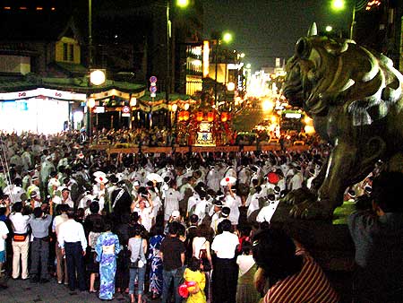 祇園祭2006　還幸祭・八坂神社　7月24日