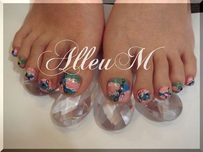 ハンドアクリルスカルプチュア&フットジェルネイル～楽しい配色・アートネイル☆