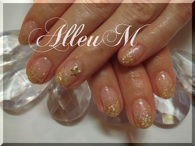 ソフトジェル～キラキラゴールドネイル☆
