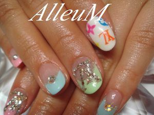 ソフトジェル～パステルカラーでカラフルネイル☆