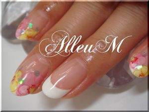 ソフトジェル～華やか爪先フラワー♪