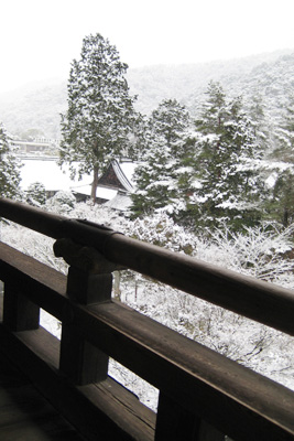雪化粧の南禅寺