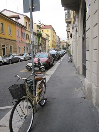 自転車スタイル（ヨーロッパの街で）