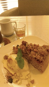 胡桃とりんごのケーキ
