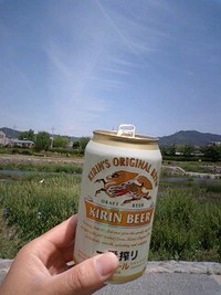 ビールと鴨川 2008/06/01 13:10:14