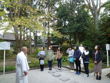 下鴨神社で特別講義を実施しました１　―日本年中行事論