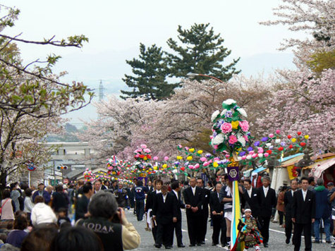 山王祭　花渡り式
