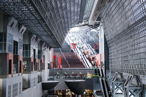 空間の芸術（下京区・京都駅ビル）