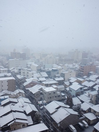 ≪　京都は早朝から 雪、雪、雪・・・　≫