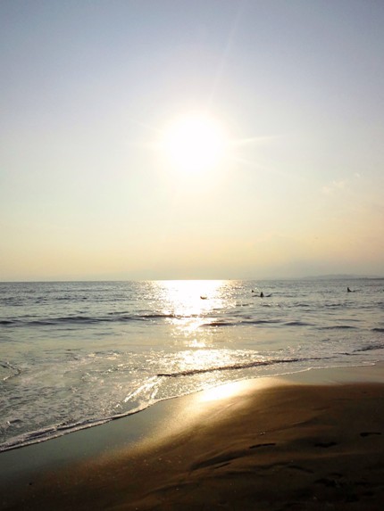 ≪　湘南の海岸はまだ夏模様！　≫