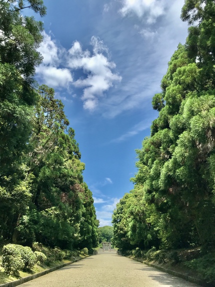 奈良たび　≪　畝傍山北東陵　≫　－ 初代・神武天皇陵 －