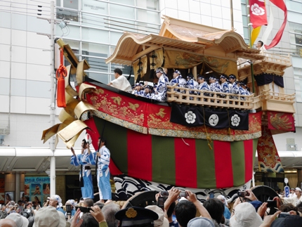 祇園祭　後祭・山鉾巡行　≪　150年振りに復活した 大船鉾　≫