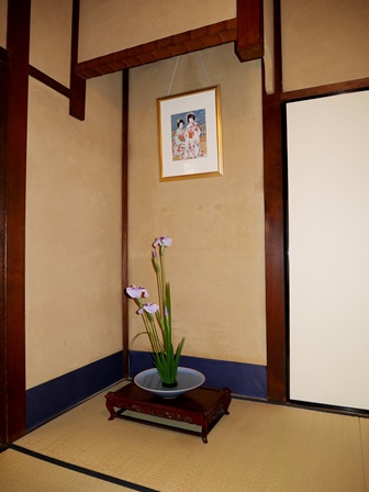 明日2日　≪　菖蒲のゆるり茶会、開催へ　≫　in　らくたび京町家