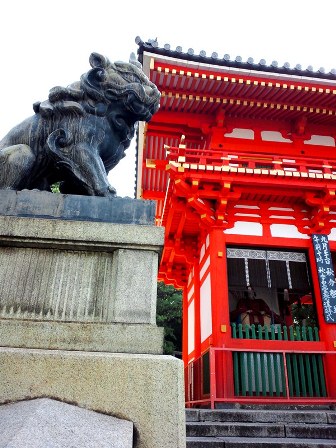 ≪　八坂神社の狛犬　≫