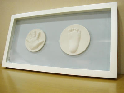 ベビーの手形と足形